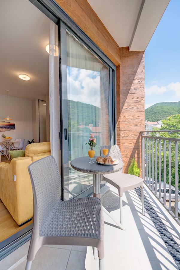Apartament Sunray Tivat Zewnętrze zdjęcie